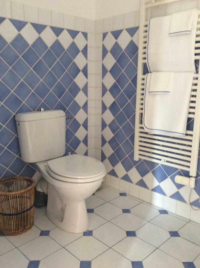 Le Mas Amore Bed & Breakfast Gassin Luaran gambar